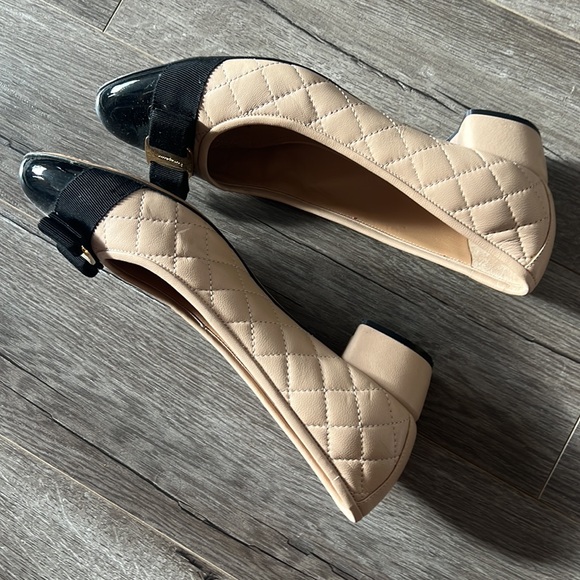 ferragamo leather pumps - Picture 5 of 6